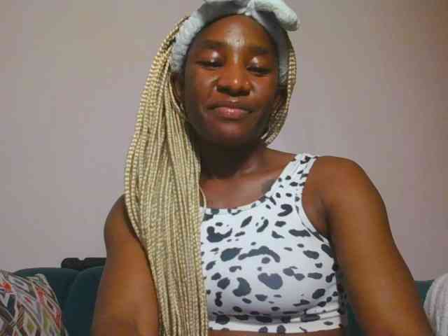 Hornycammy23 webcam