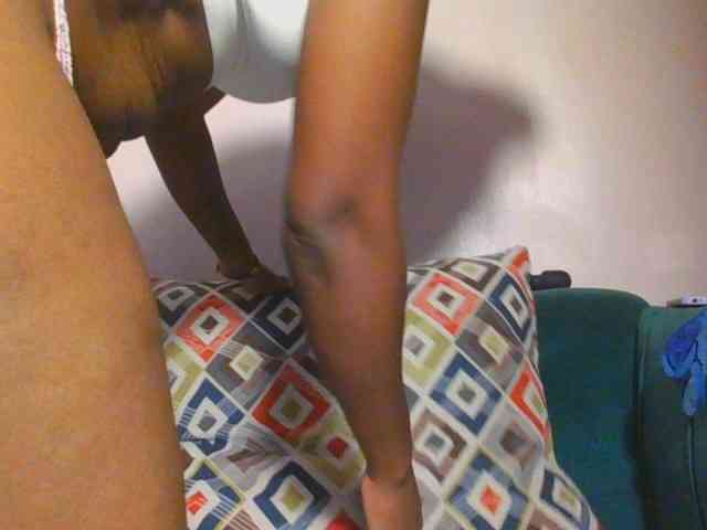 Hornycammy23 webcam