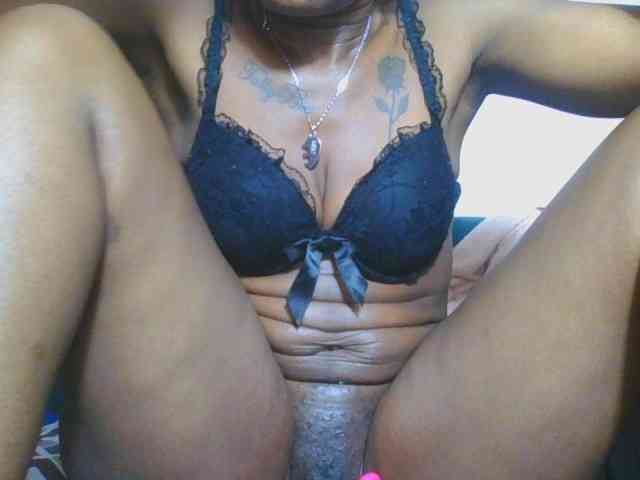 Hornycammy23