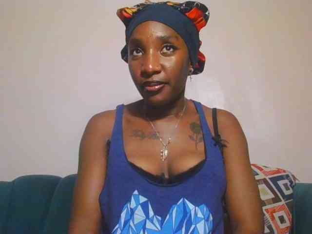 Hornycammy23 Live Webcam on BongaCams