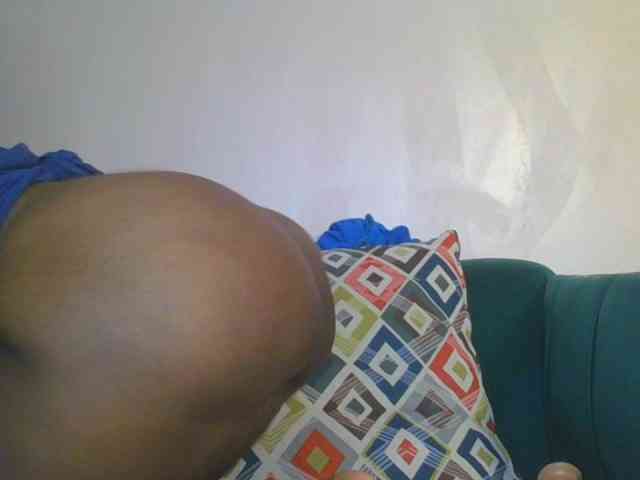 Hornycammy23