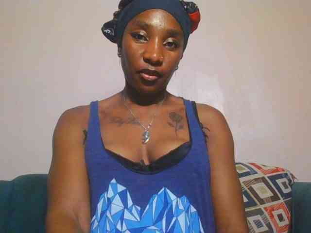 Hornycammy23 webcam