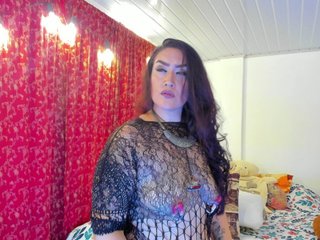 MeganHotCurvy