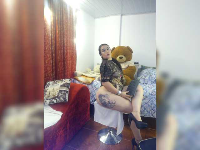 Preview of meganhotcurvy