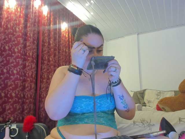 MeganHotCurvy