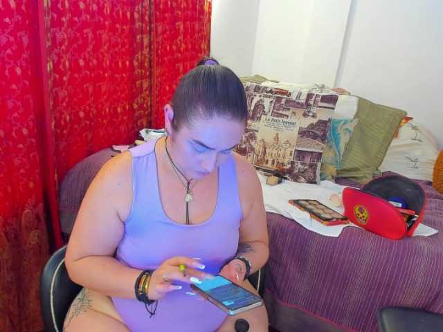 MeganHotCurvy