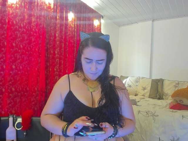 MeganHotCurvy