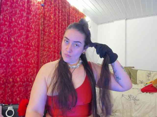MeganHotCurvy