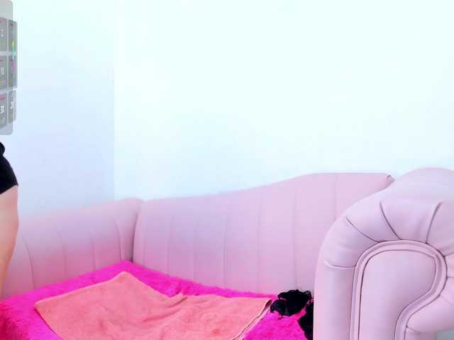 HotNana4U's BongaCams show and profile