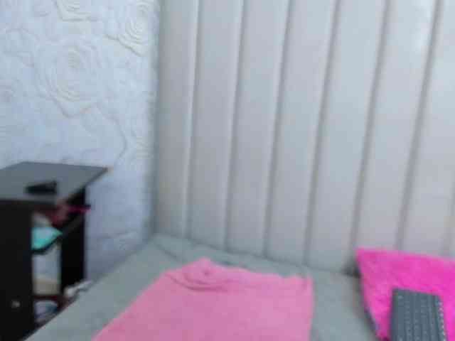 HotNana4U Live Webcam on BongaCams