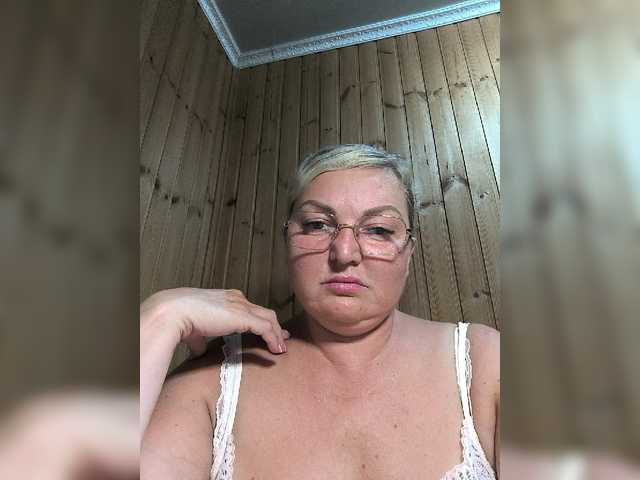 BLONDJob live cam on BongaCams