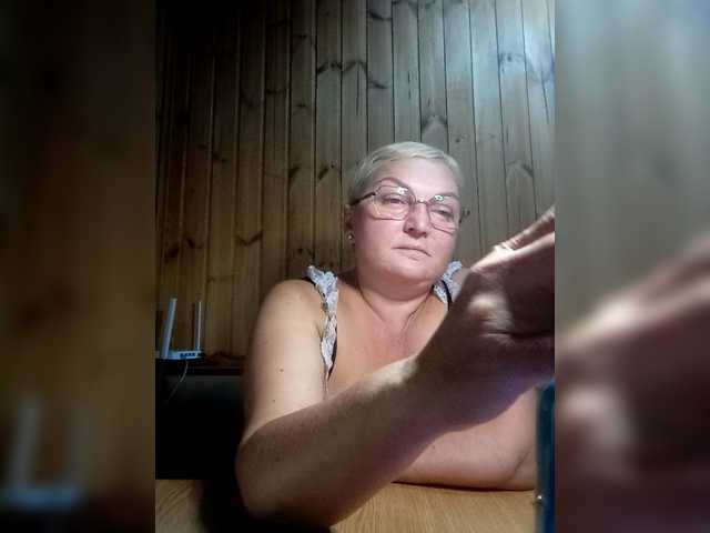 BLONDJob live cam on BongaCams
