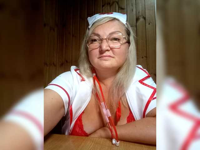 BLONDJob live cam on BongaCams
