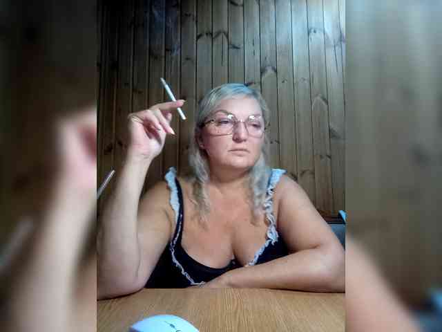 BLONDJob webcam