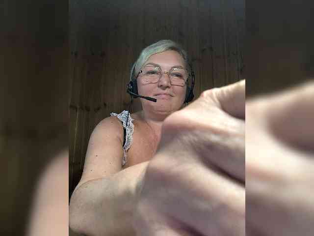BLONDJob webcam
