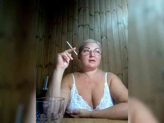 BLONDJob webcam