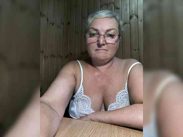 BLONDJob webcam