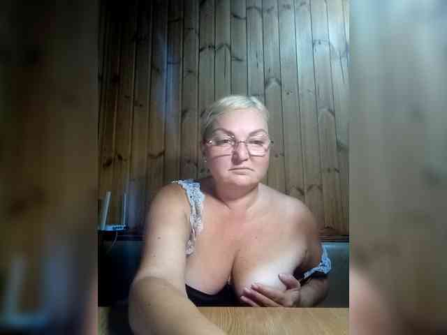 BLONDJob webcam