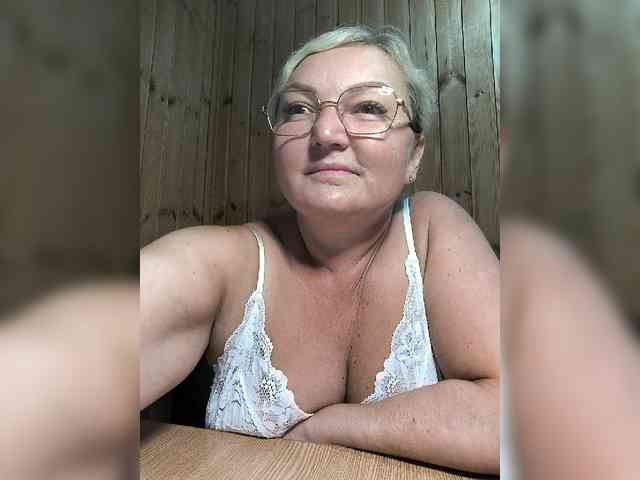 BLONDJob webcam