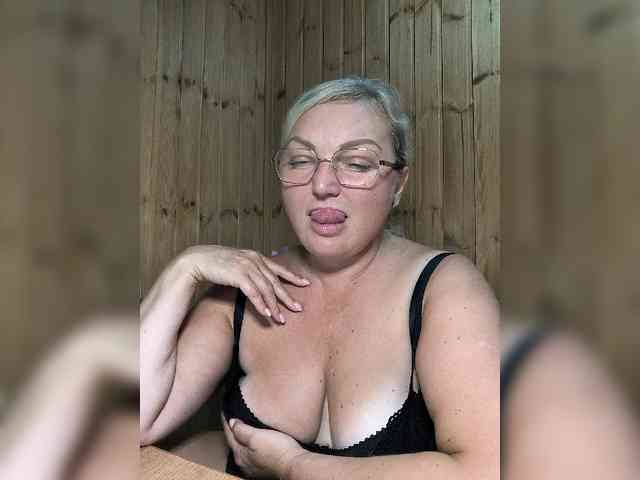 BLONDJob webcam