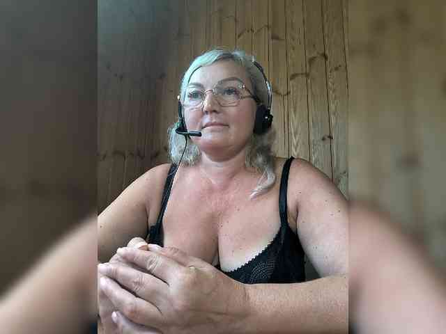 Modèle: BLONDJob