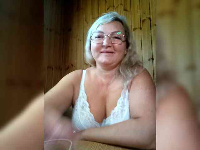 BLONDJob webcam