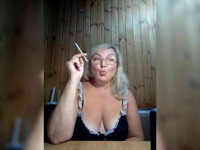 BLONDJob webcam