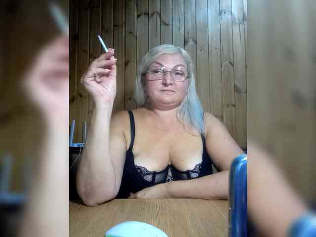 BLONDJob webcam