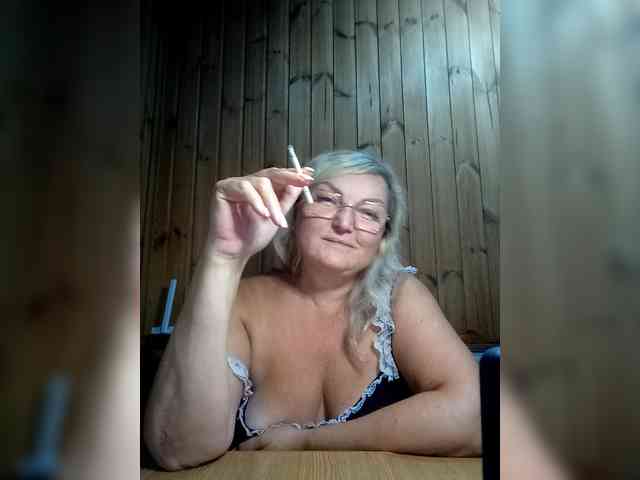 BLONDJob webcam