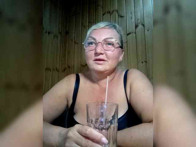 BLONDJob webcam