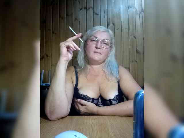 BLONDJob webcam