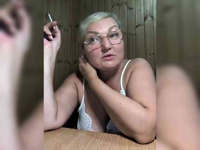 BLONDJob webcam