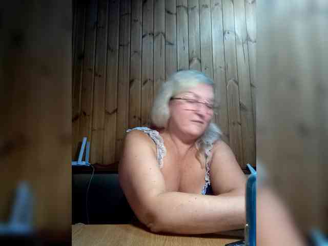 BLONDJob webcam