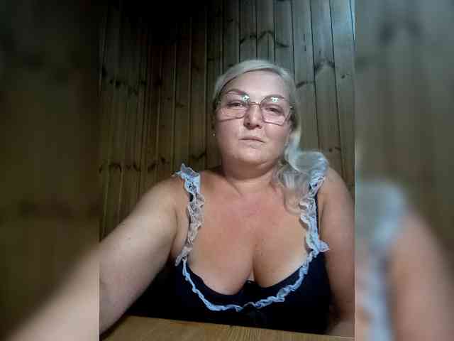 BLONDJob webcam