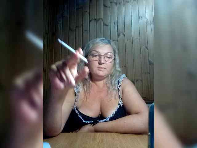 BLONDJob webcam