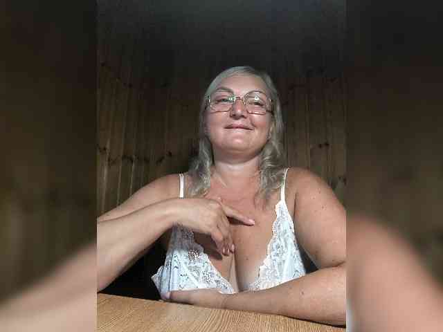 BLONDJob webcam