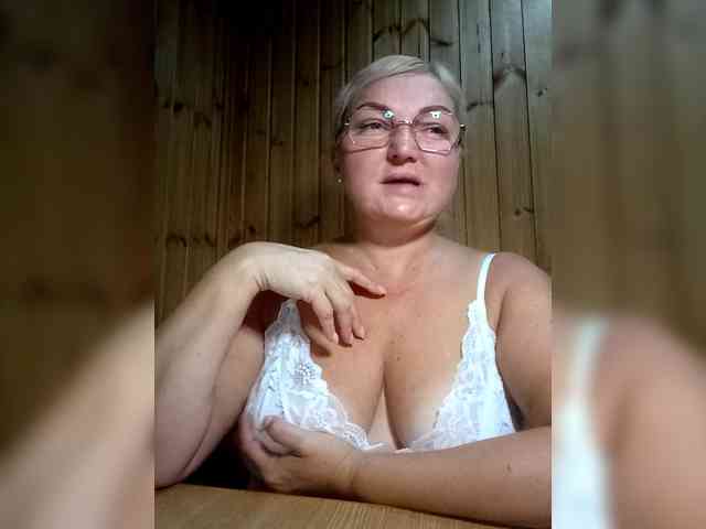 BLONDJob webcam