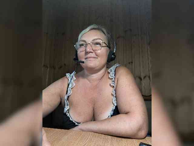 BLONDJob webcam