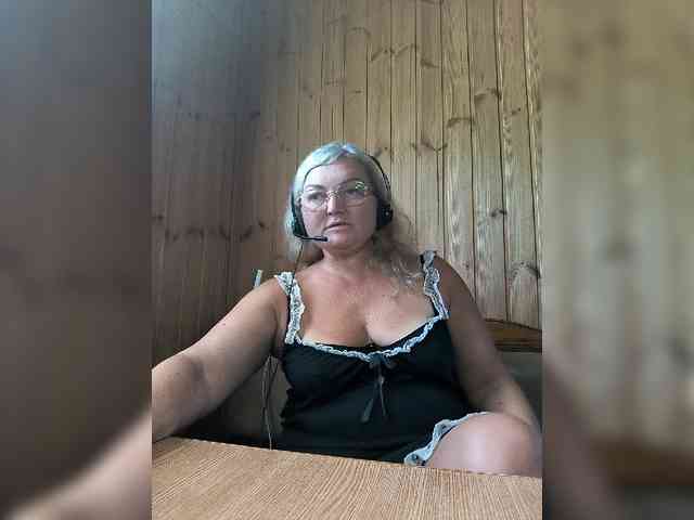 BLONDJob webcam