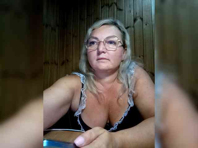 BLONDJob webcam