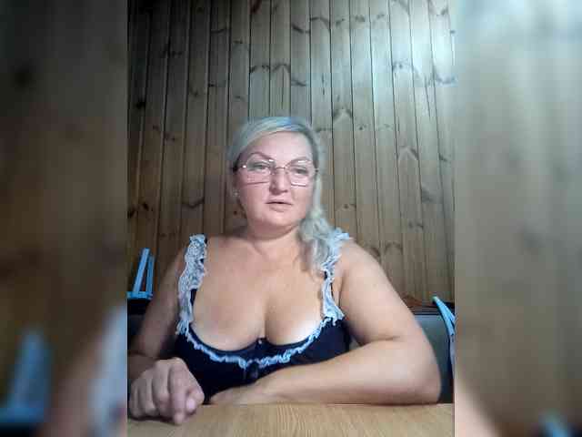 BLONDJob webcam