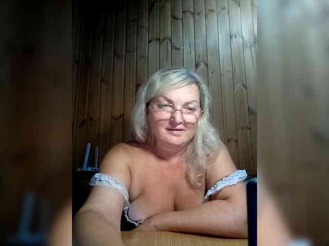 BLONDJob webcam