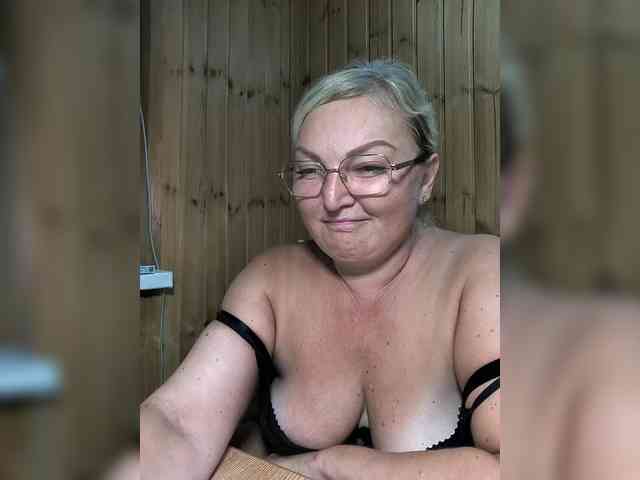 BLONDJob webcam