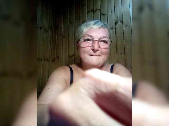 BLONDJob webcam