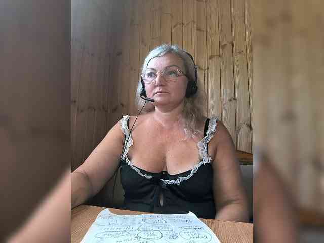 BLONDJob webcam