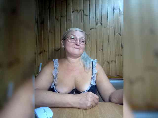 BLONDJob webcam