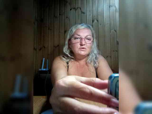 BLONDJob webcam