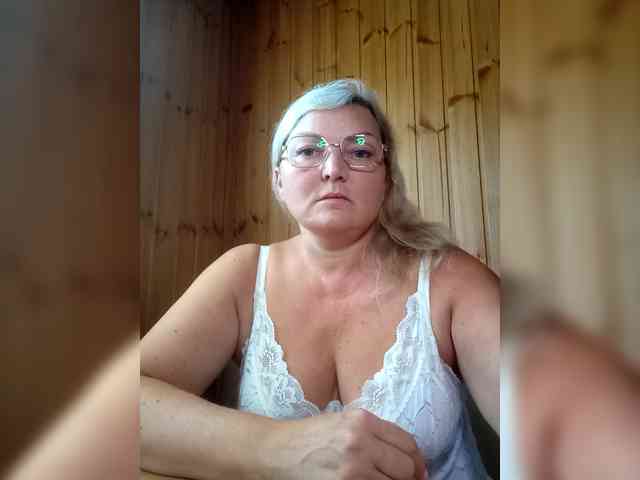 BLONDJob webcam