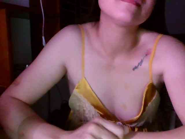 Nanababy888 webcam