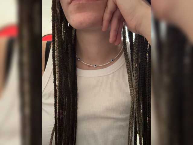 Asexysmile live cam on BongaCams